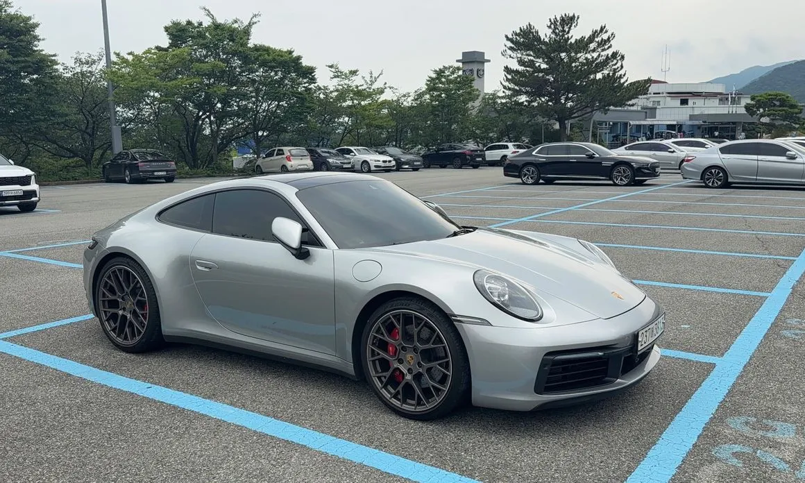 Porsche 911