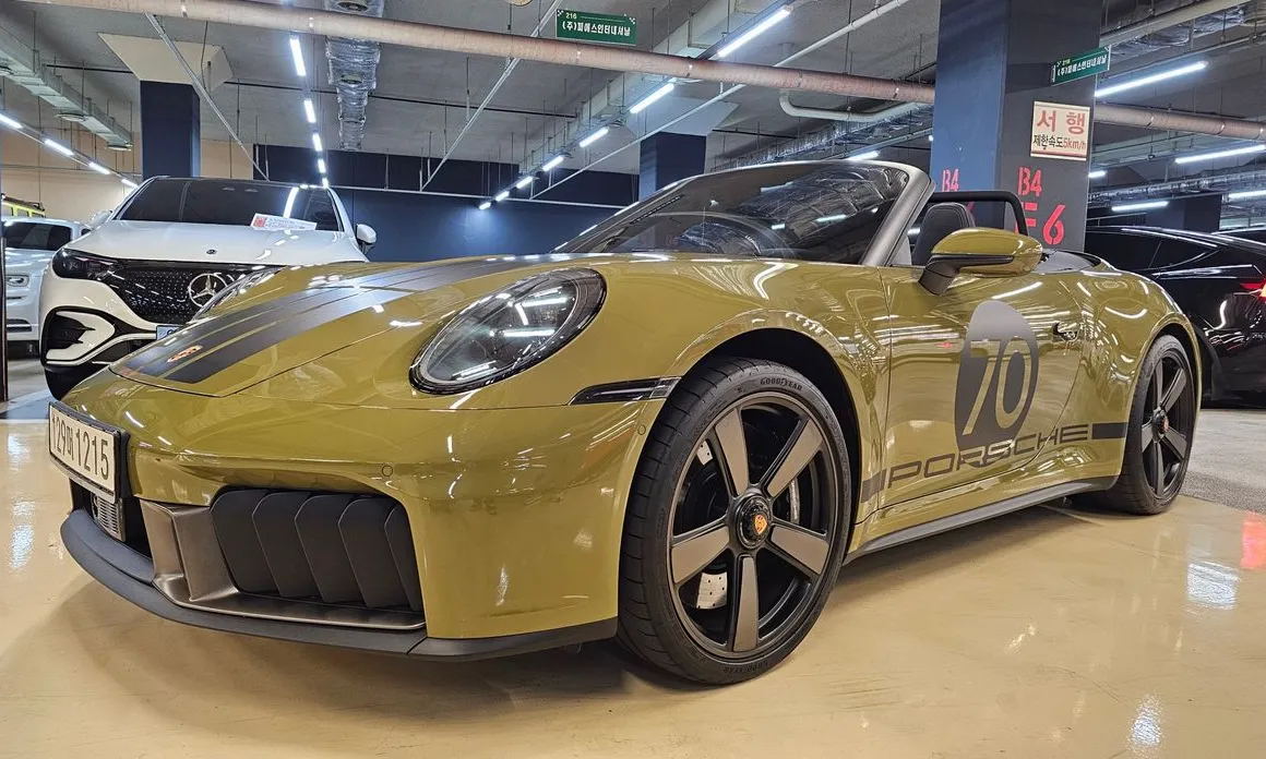 Porsche 911