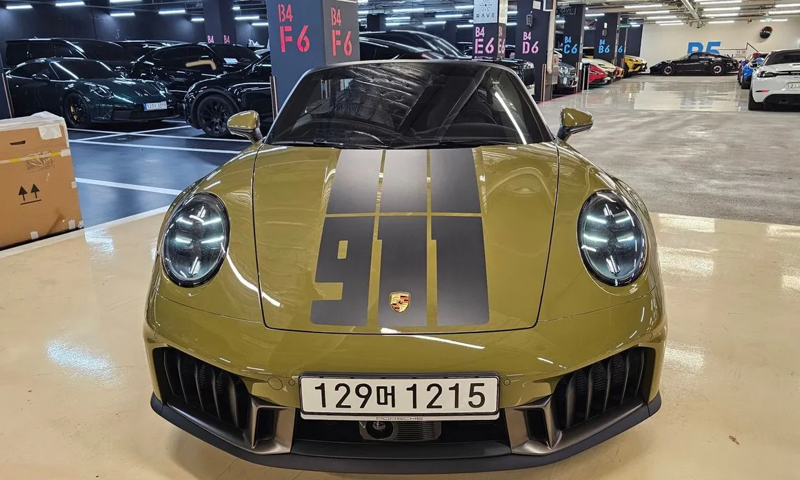 Porsche 911