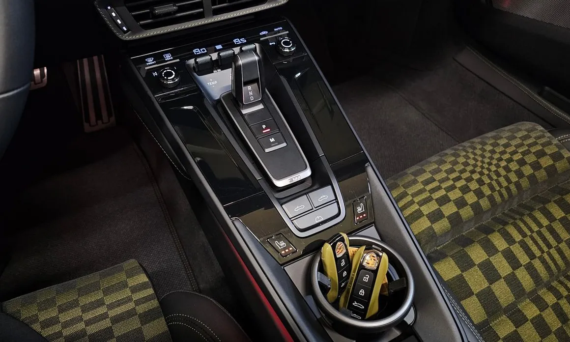 Porsche 911