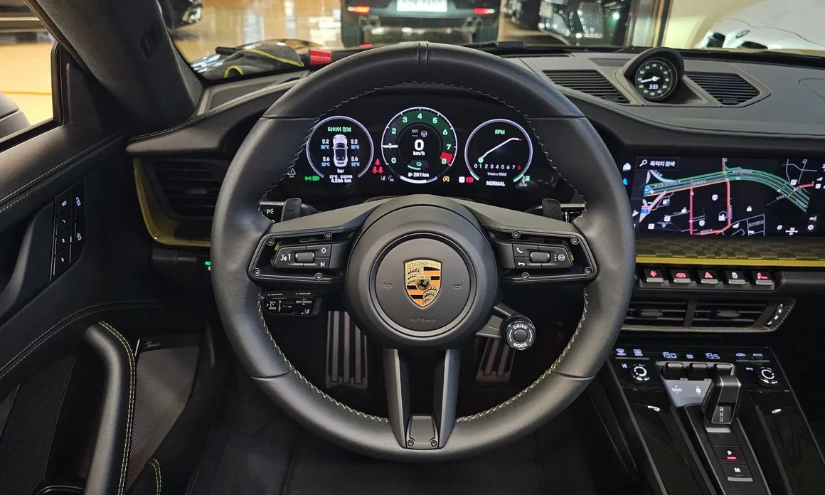 Porsche 911