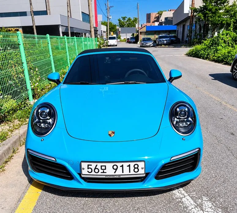 Porsche 911