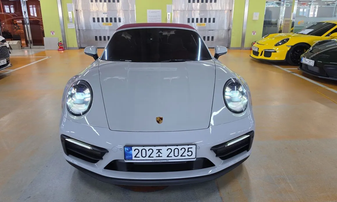 Porsche 911