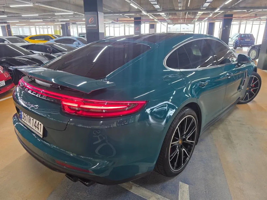 Porsche Panamera