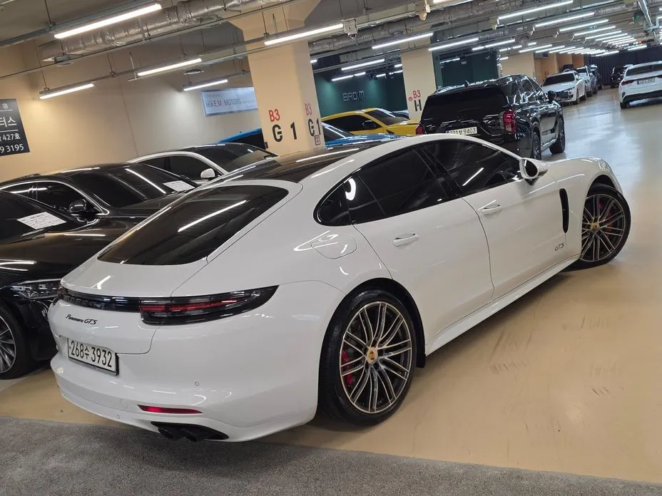 Porsche Panamera