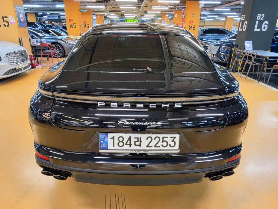 Porsche Panamera