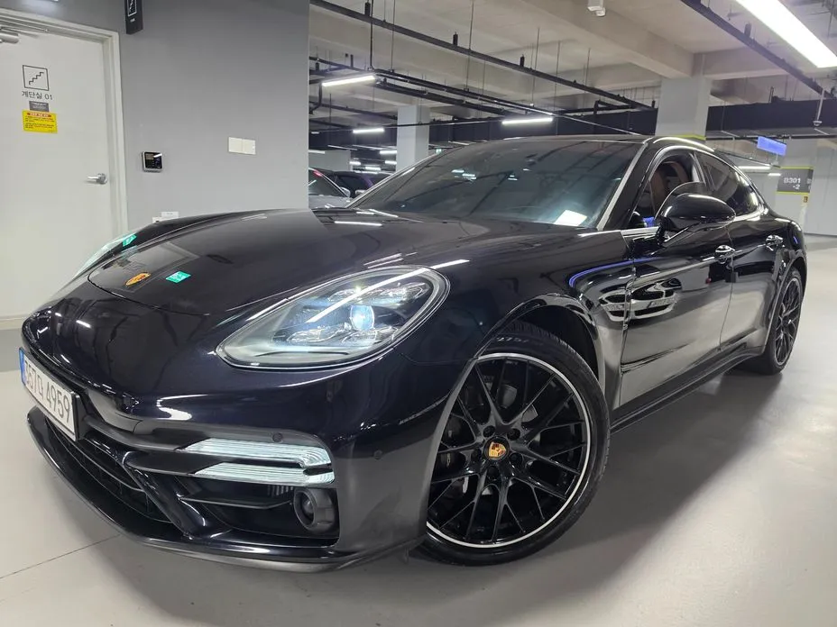 Porsche Panamera