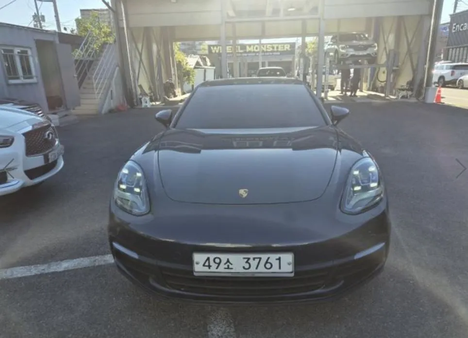 Porsche Panamera