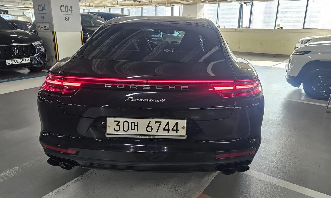 Porsche Panamera