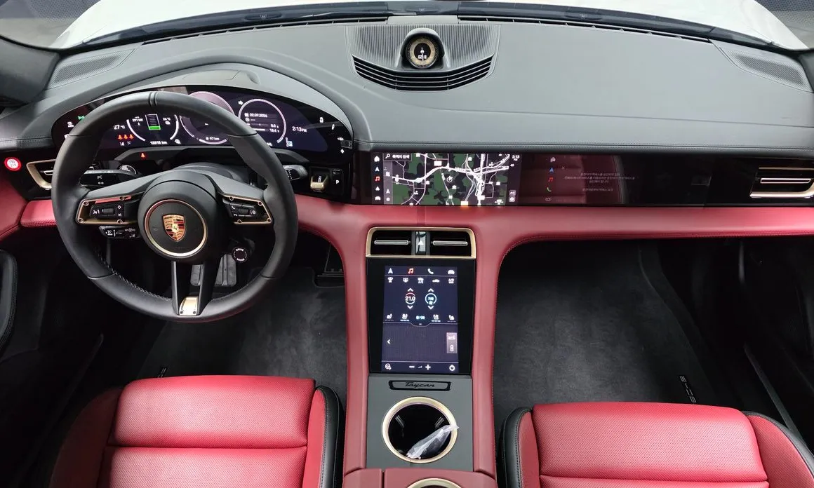 Porsche Taycan