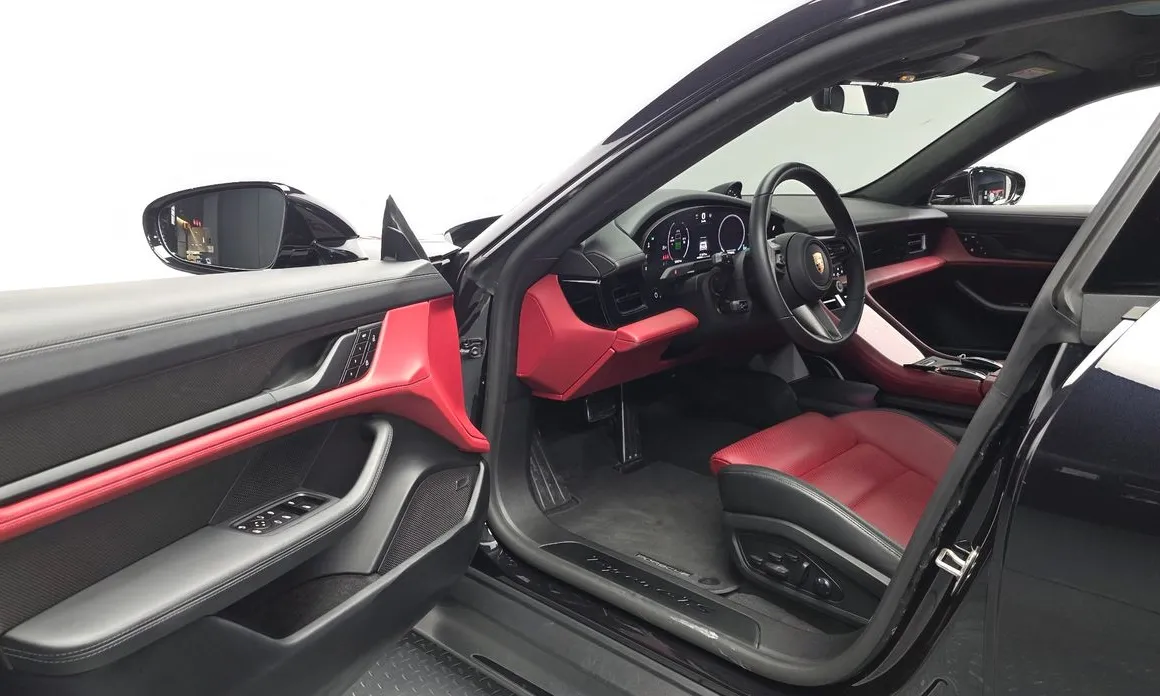 Porsche Taycan