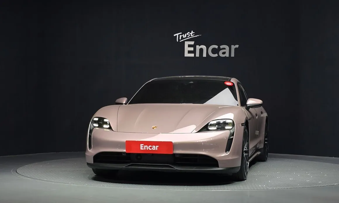 Porsche Taycan