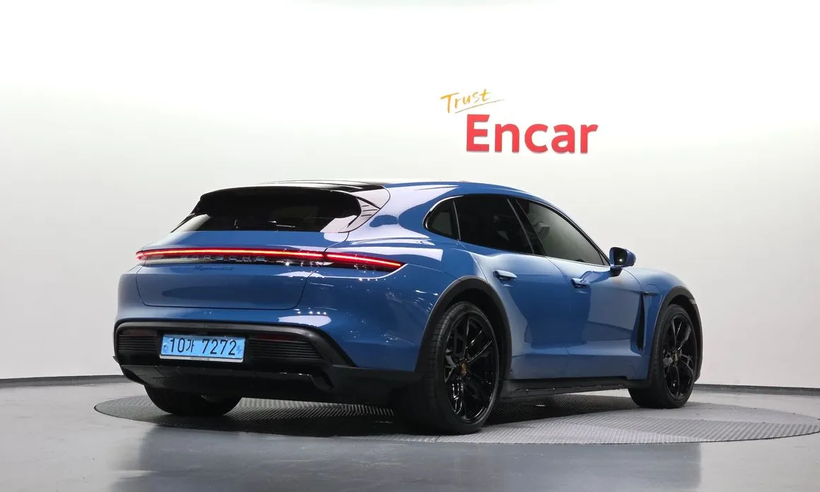 Porsche Taycan