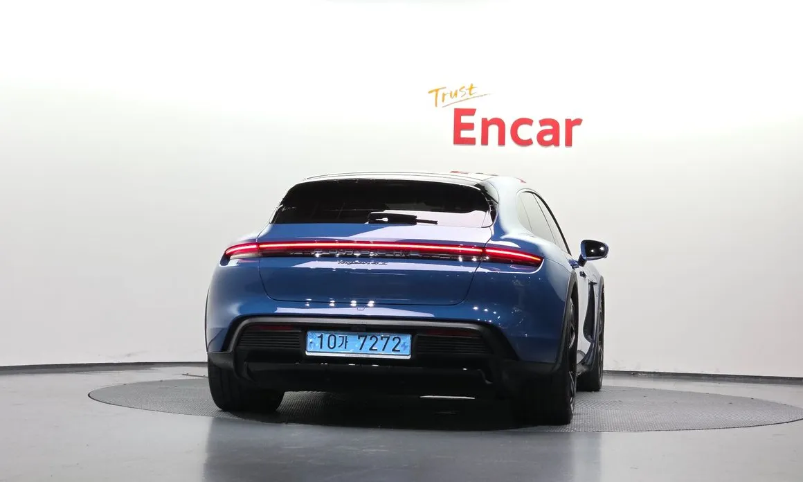 Porsche Taycan