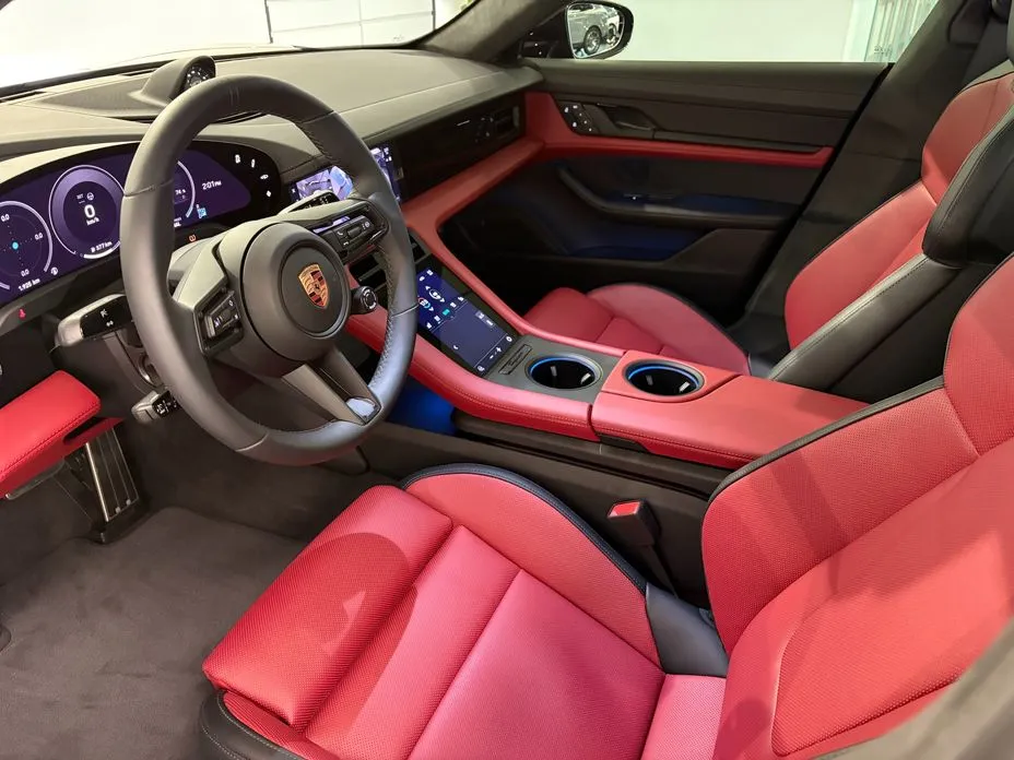 Porsche Taycan
