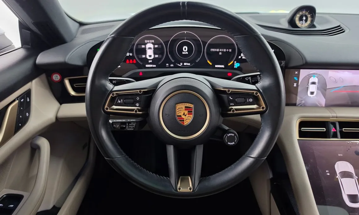 Porsche Taycan
