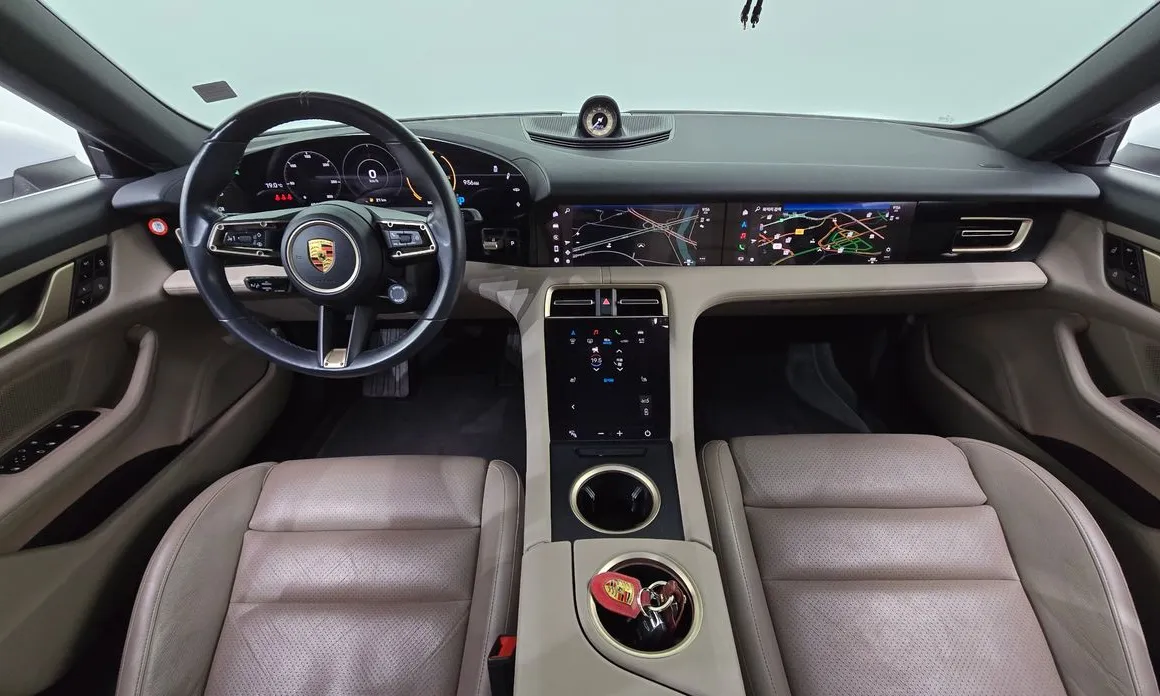 Porsche Taycan