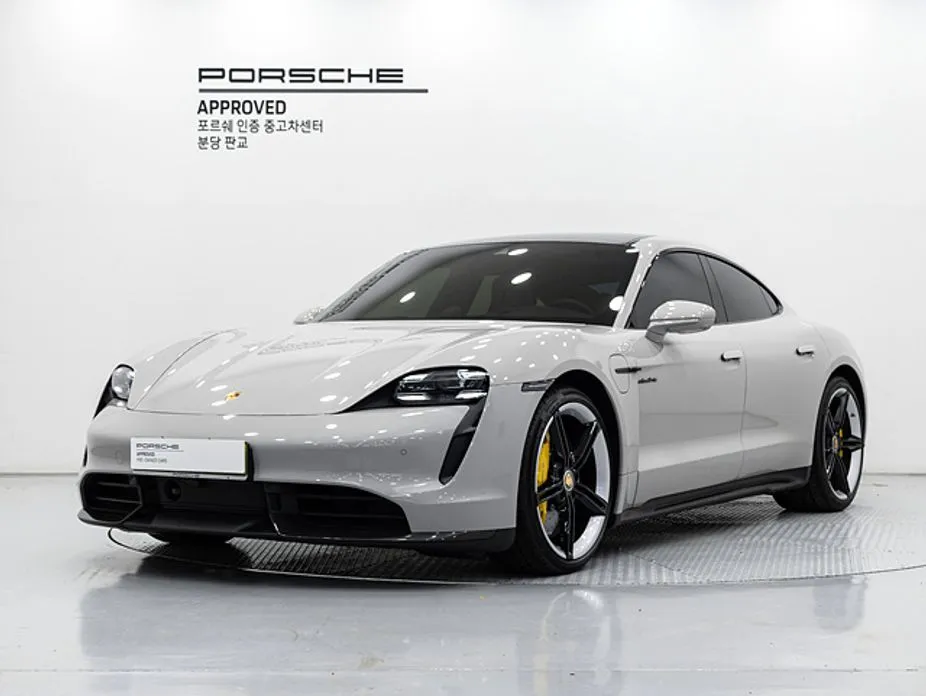 Porsche Taycan