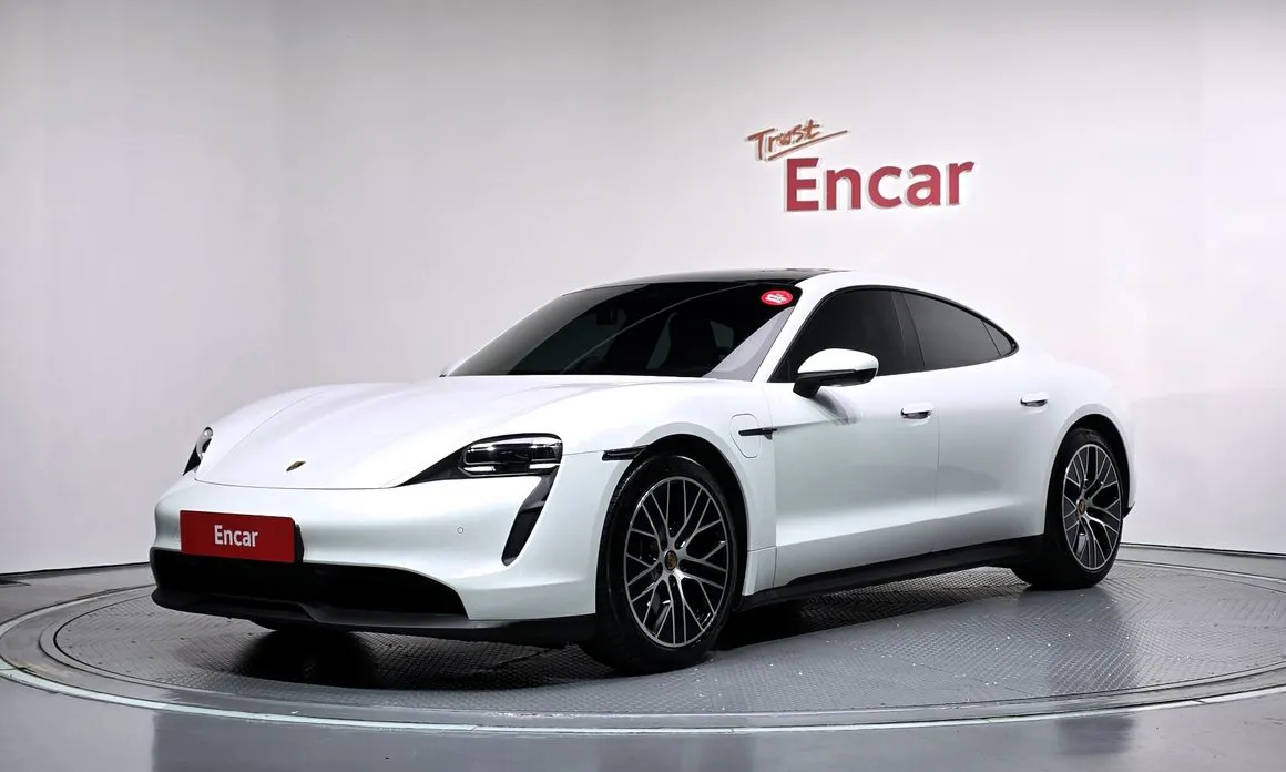 Porsche Taycan