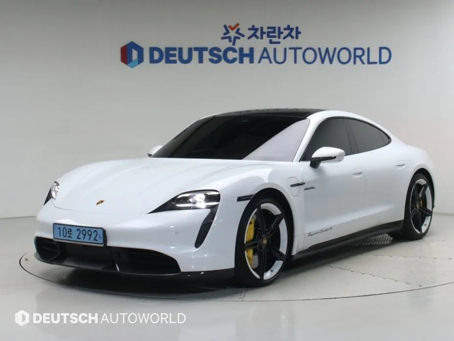Porsche Taycan