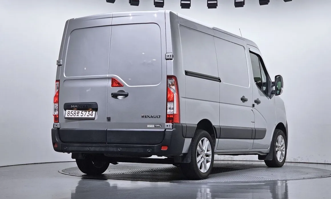 Renault Master