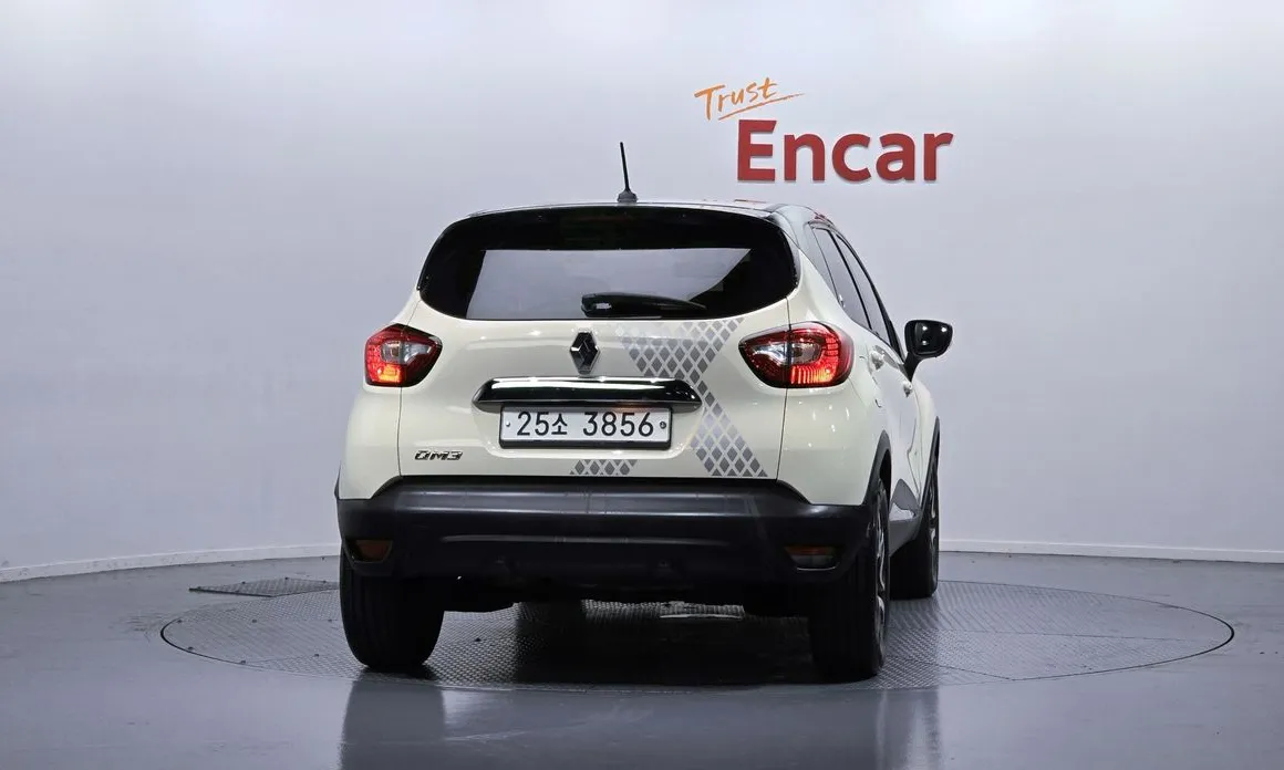 Renault QM3