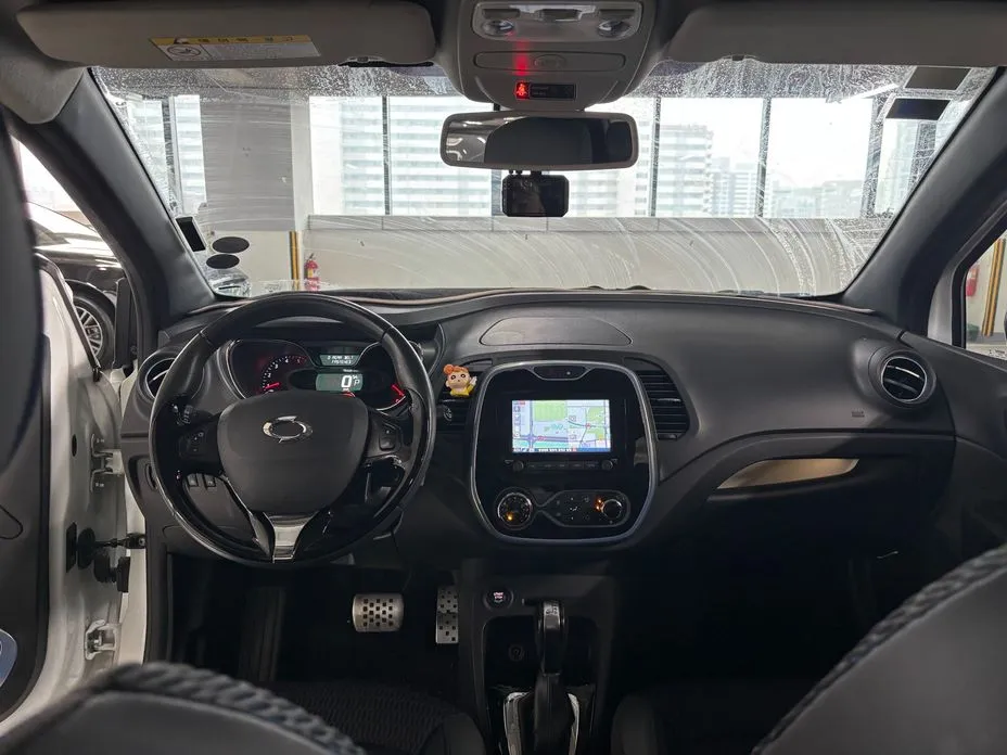 Renault QM3