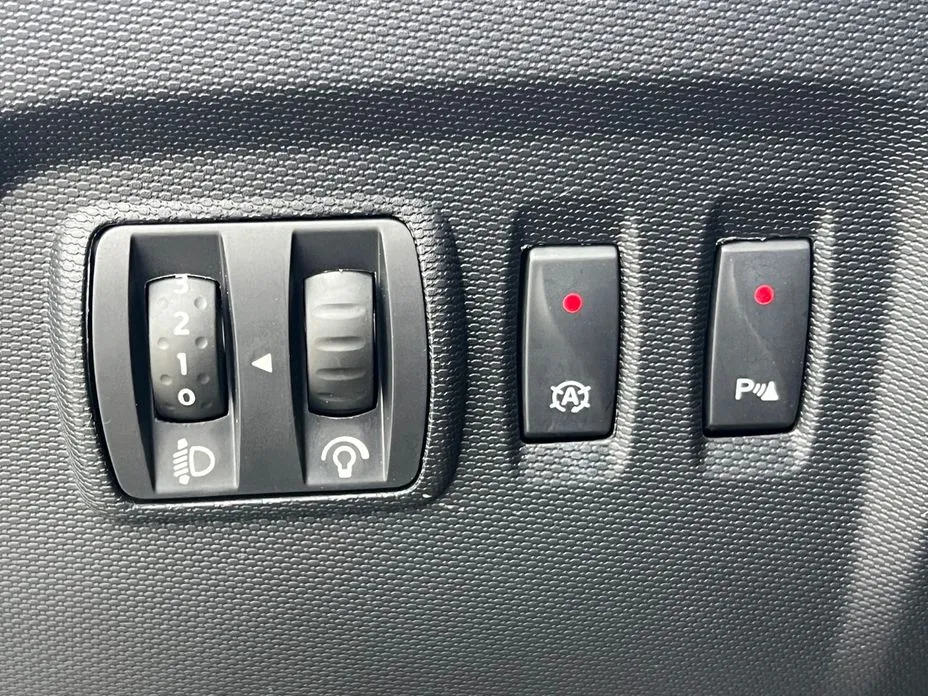 Renault QM3