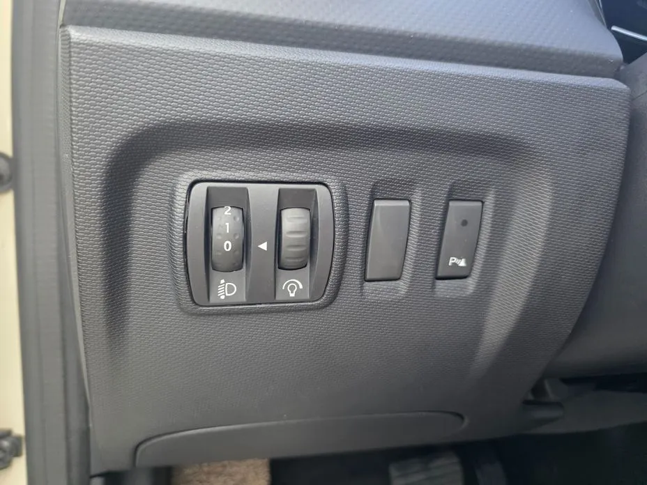 Renault QM3