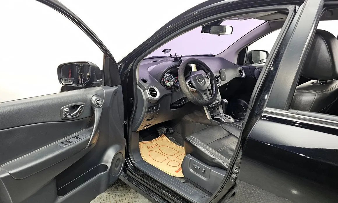 Renault QM5