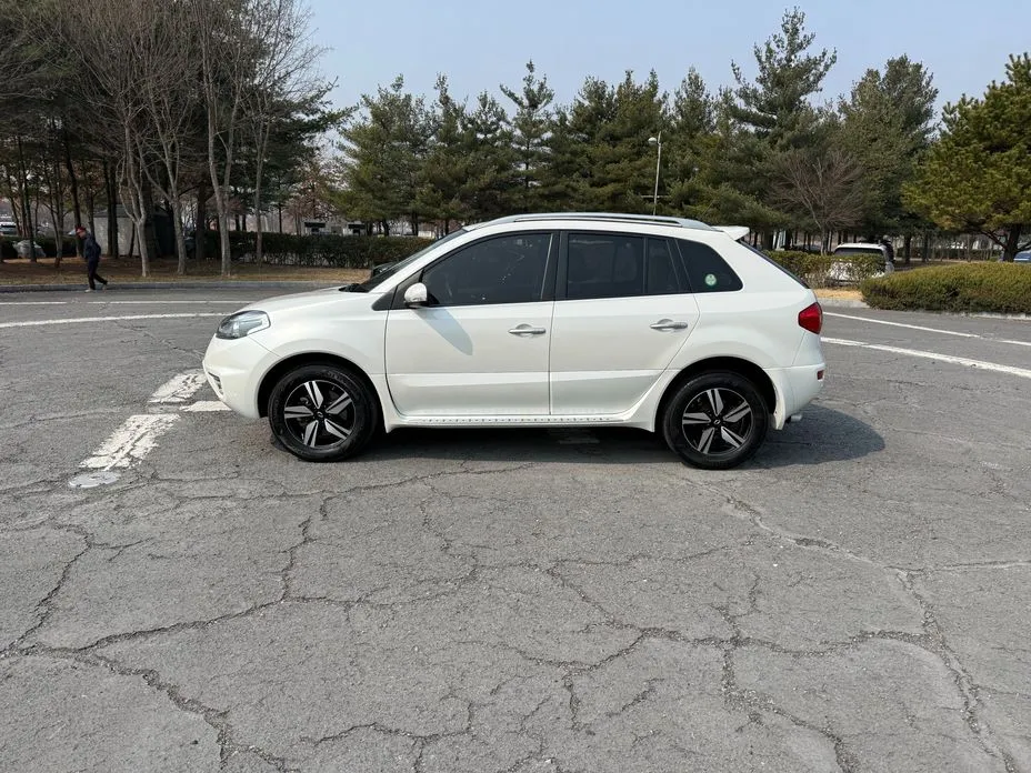 Renault QM5
