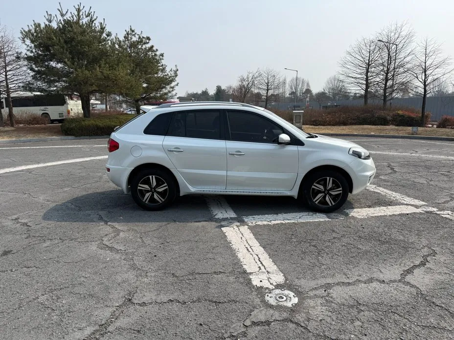Renault QM5