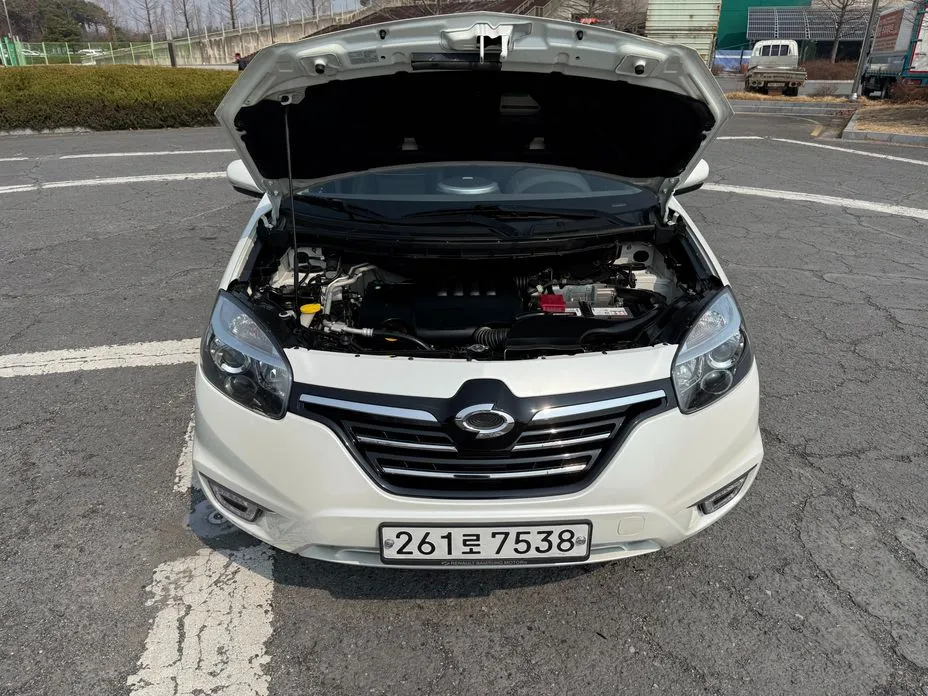Renault QM5