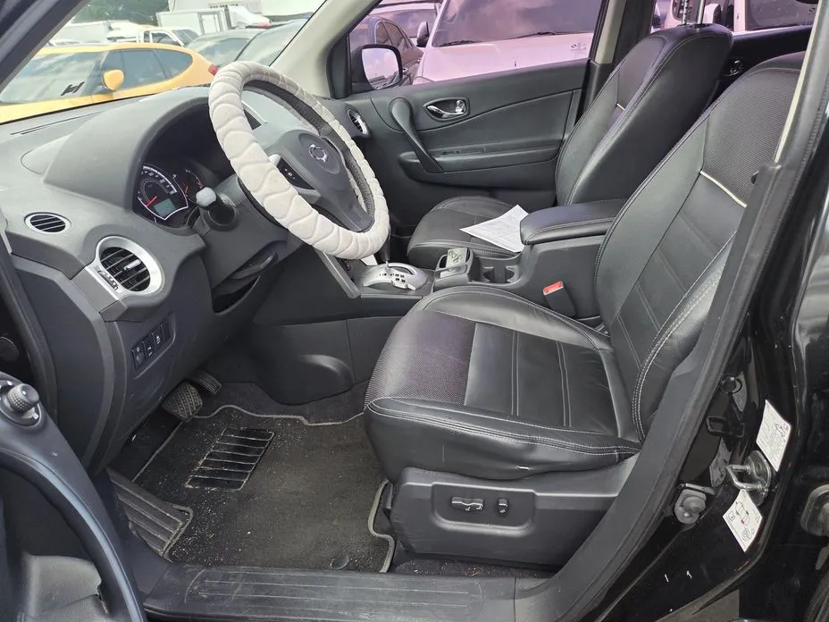 Renault QM5