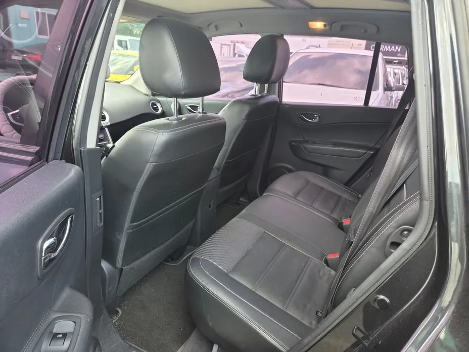 Renault QM5