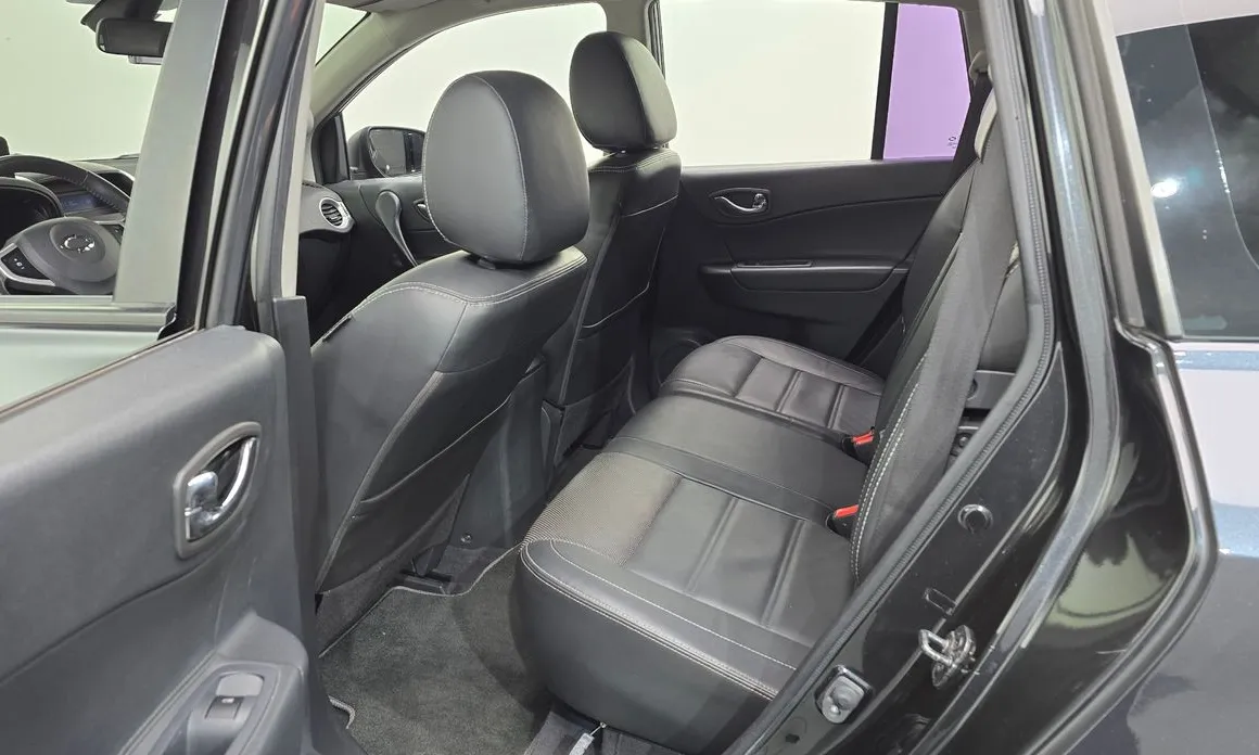 Renault QM5