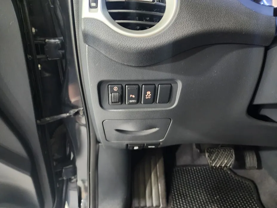 Renault QM5