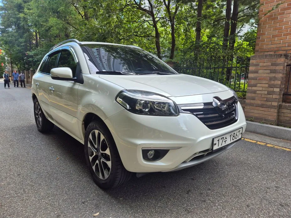 Renault QM5
