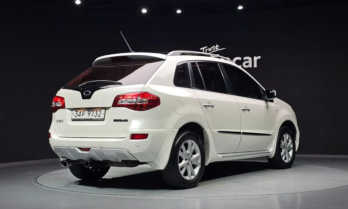 Renault QM5