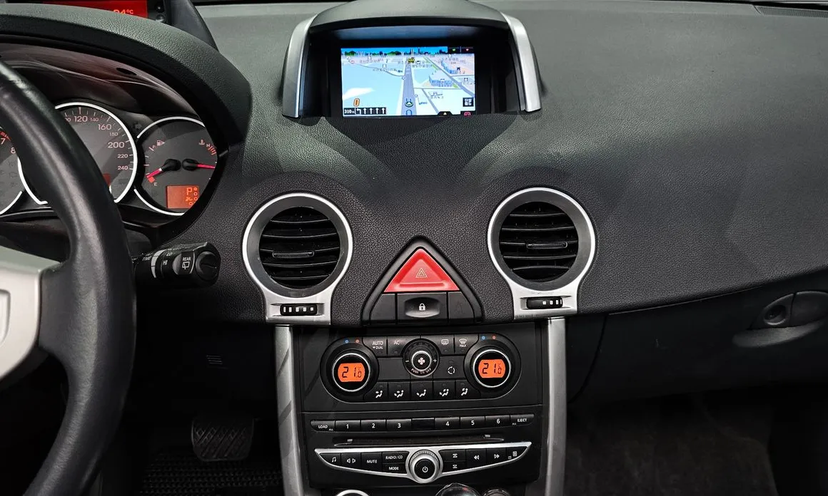 Renault QM5