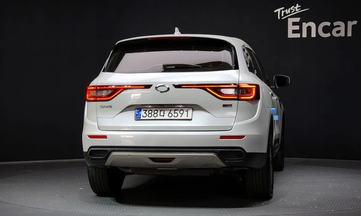 Renault QM6