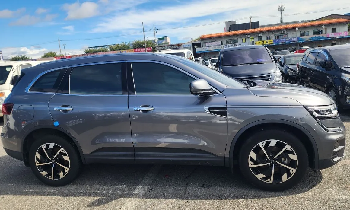 Renault QM6
