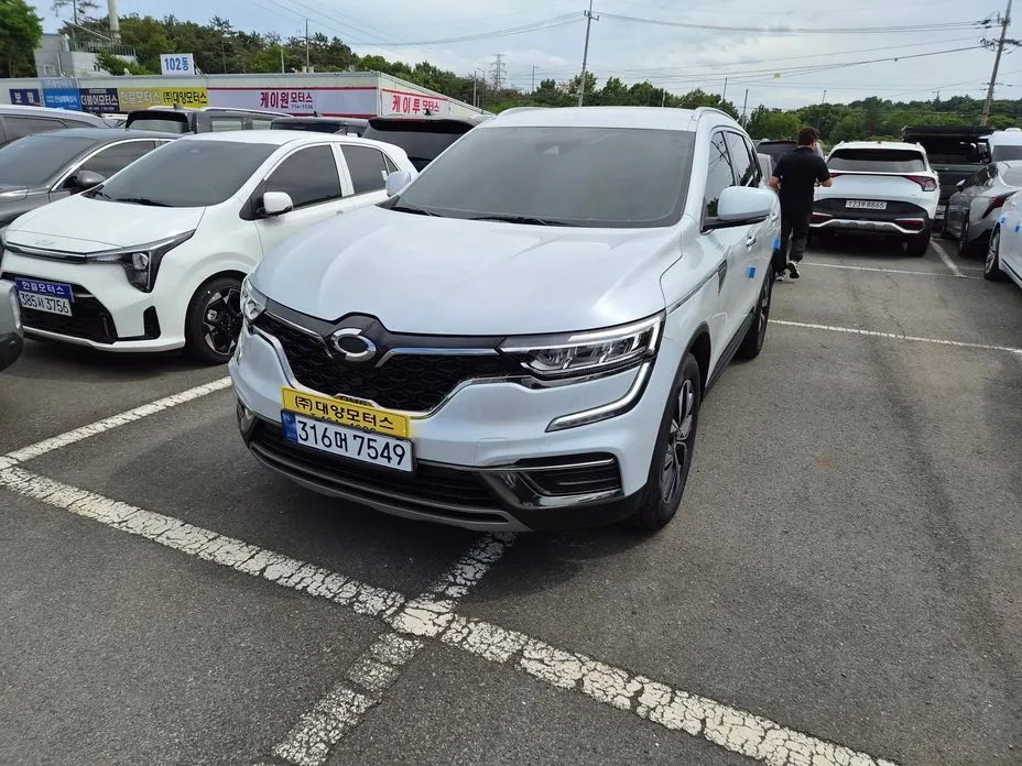 Renault QM6