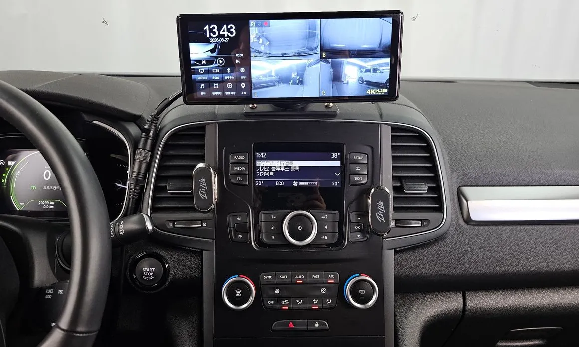 Renault QM6