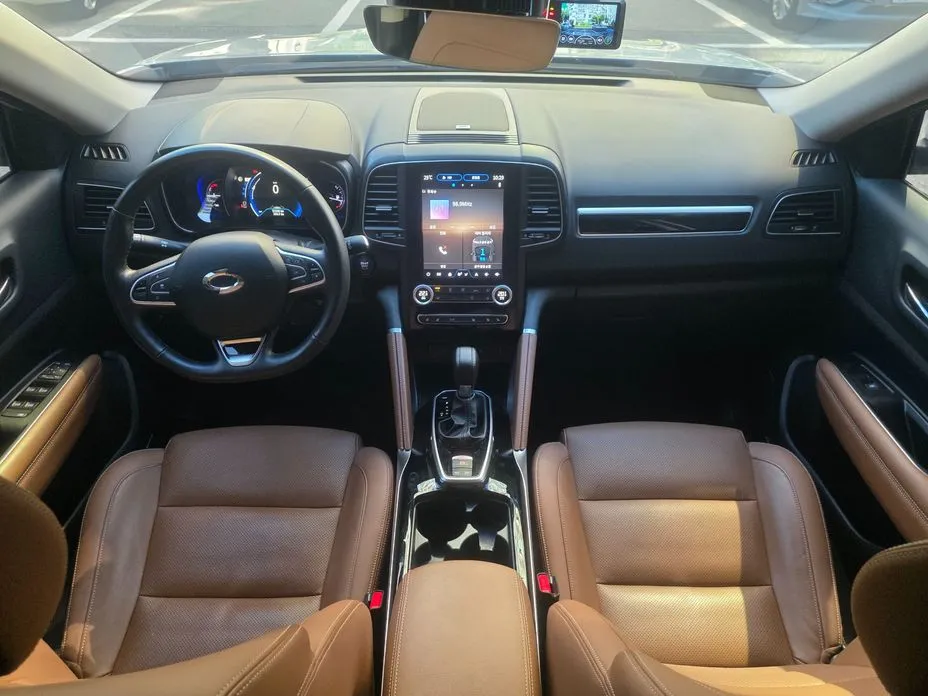 Renault QM6