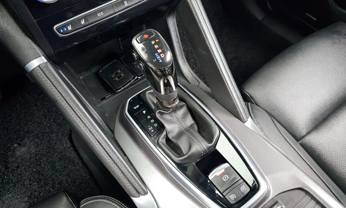 Renault QM6