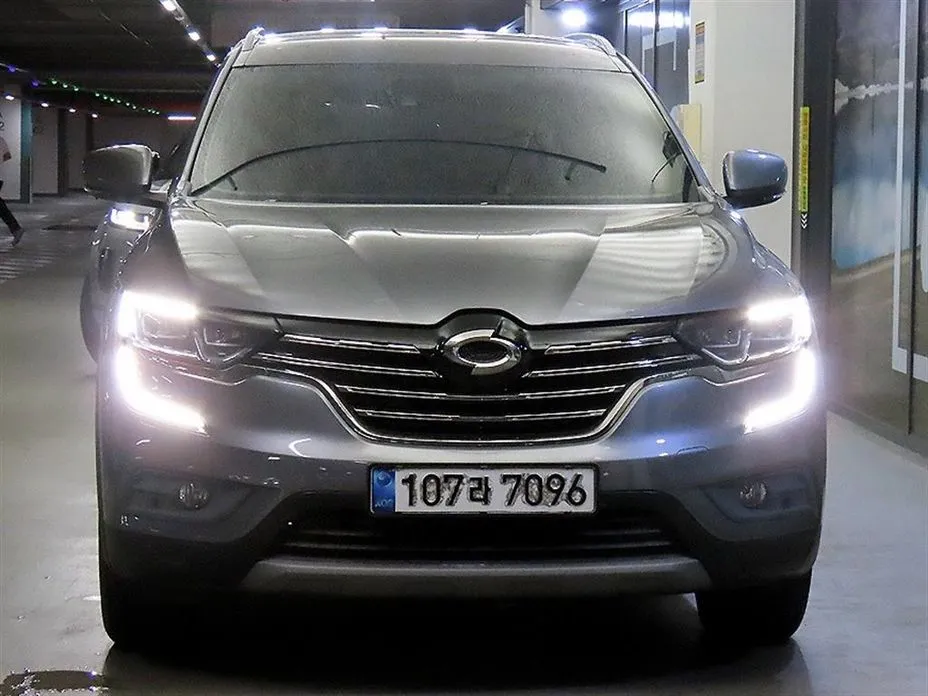 Renault QM6
