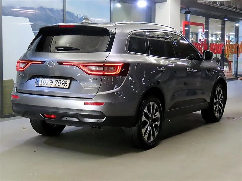 Renault QM6