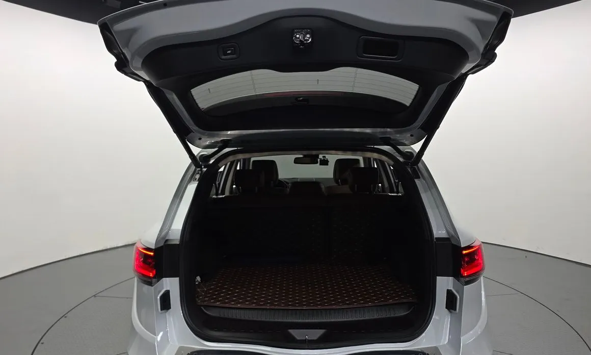 Renault QM6