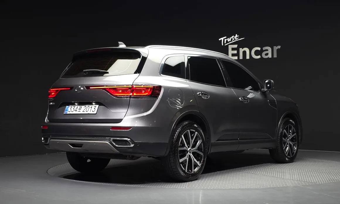 Renault QM6